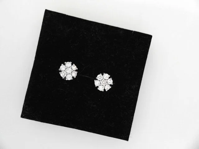 Women’s cubic zirconia stud earrings-LAB GROWN DIAMONDEARRINGS