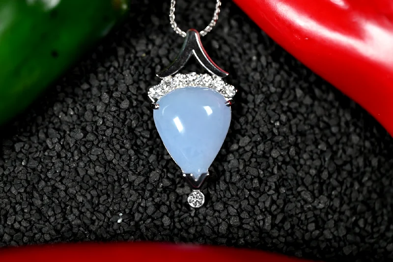 Women’s oval pendant necklaces-17.03CT CHALCEDONY AND DIAMOND PENDANT