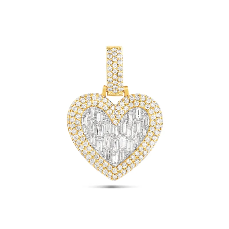 Women’s wedding necklaces-Baguette & Round Diamond Heart Pendant with Bubble Border