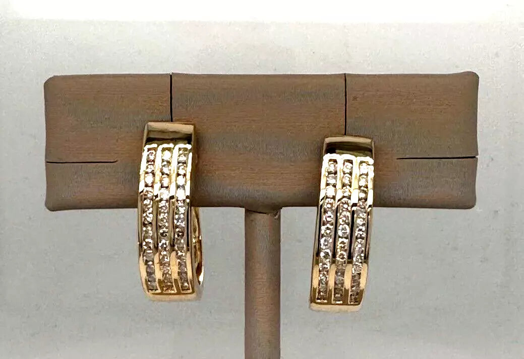 Women’s flower earrings-14k Yellow Gold Huggie Diamond Earrings 1 Carat