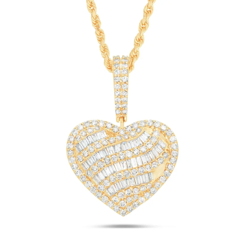 Women’s pearl drop necklaces-10K Gold 2.50ct Baguette Diamond Heart Pendant