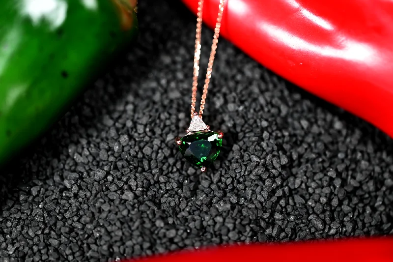 Women’s two-tone necklaces-3.04CT CHROME TOURMALINE AND DIAMOND PENDANT