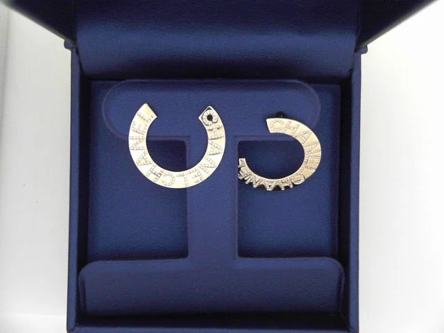 Women’s chunky hoop earrings-18k Gold & Diamond Earring