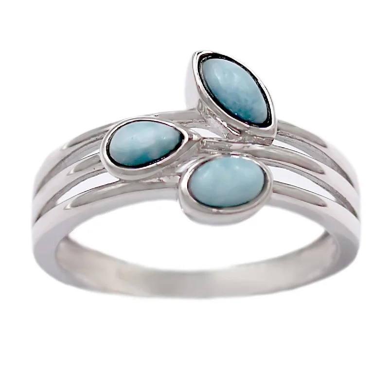 Women’s trendy rings-925 Sterling Silver Larimar 3-Stone Ring