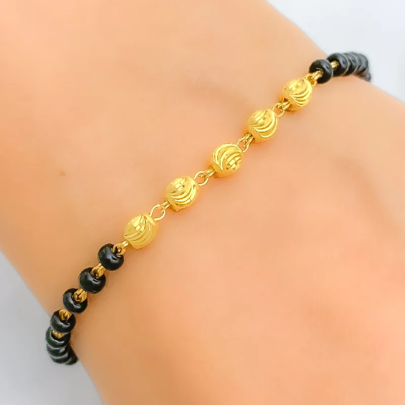 Women’s stacked bangles-Women’s personalized bangles-Fashionable Black Bead 22k Gold Bracelet