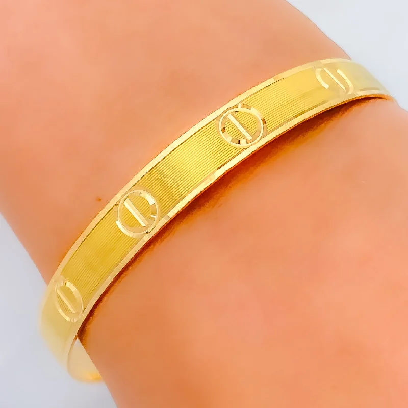 Women’s cuff bracelet-Women’s charm bracelets-Fashionable 22k Gold Bangle